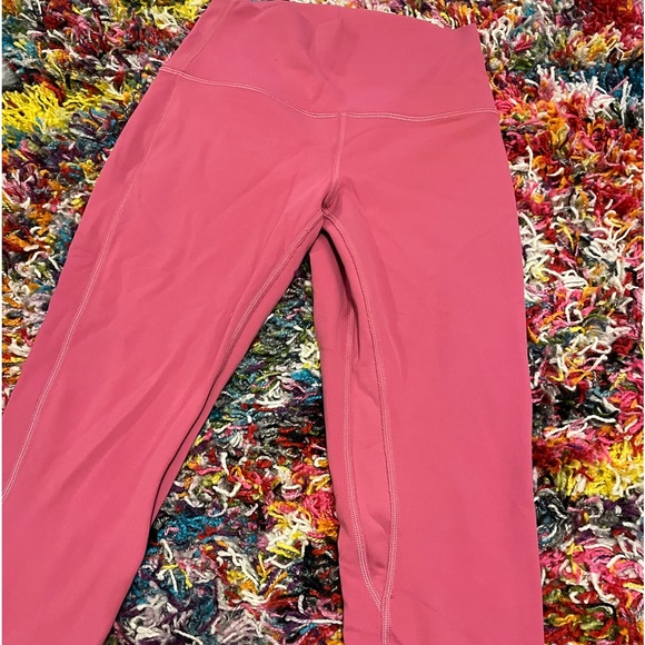 Lululemon - Picture 2 of 2